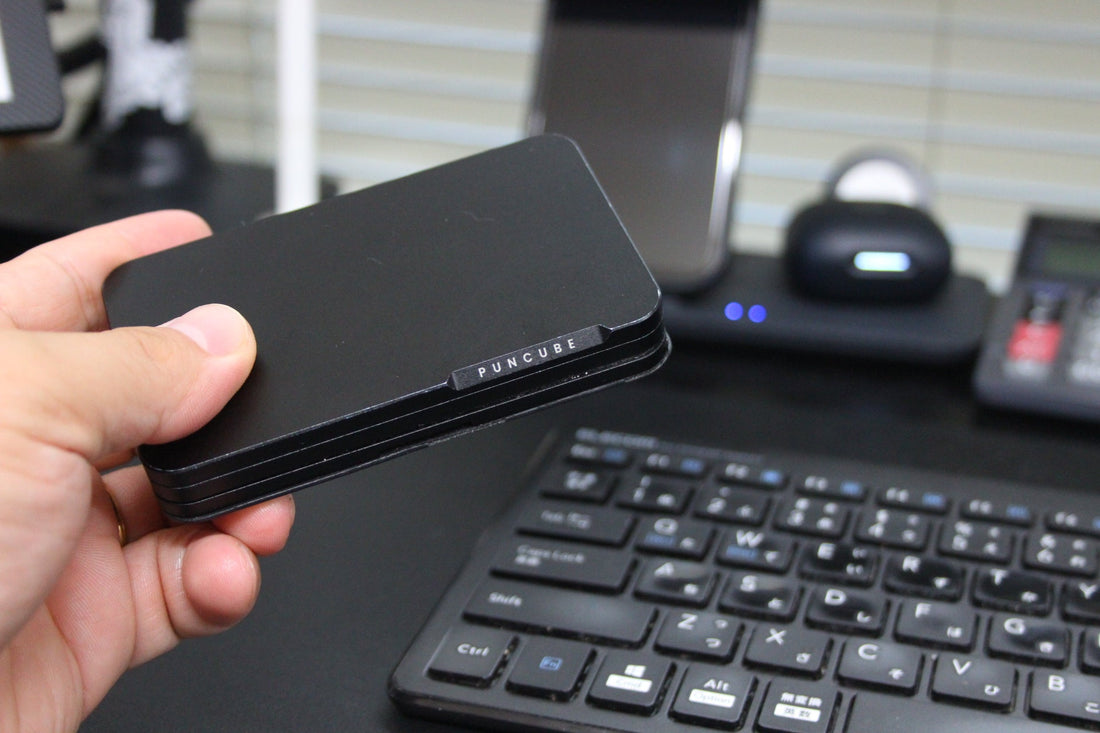 長谷川さんのMech Wallet Black