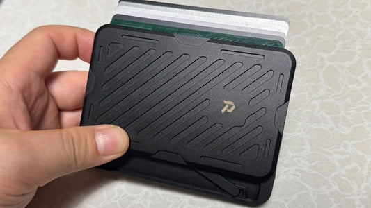 昆野さんのMech Wallet Wasteland Black